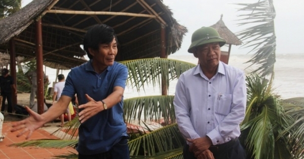 Từ bộ trưởng hạ cánh không an toàn đến chuyện cán bộ 