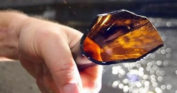 Bực tức, vợ dùng chai bia đoạt mạng chồng