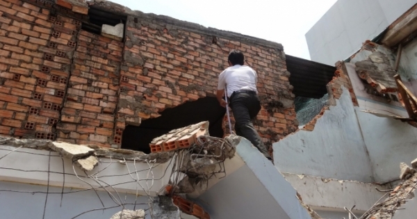 Xây nhà mình, nứt nhà hàng xóm có phải bồi thường thiệt hại?