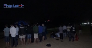 Bình Định: Hai sinh viên mất tích vì tắm biển