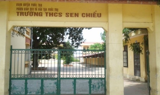 Viết tiếp vụ những sai phạm tại trường THCS Sen Chiểu (Hà Nội): Bao giờ mới được giải quyết?