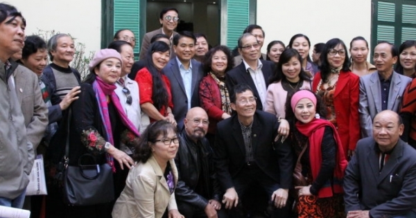 Chủ tịch Hà Nội Nguyễn Đức Chung: 