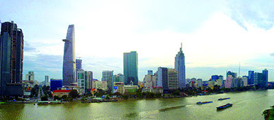 TPHCM ng&agrave;y c&agrave;ng nhiều những t&ograve;a nh&agrave; cao tầng mọc l&ecirc;n. Ảnh: Ngọc Tiến