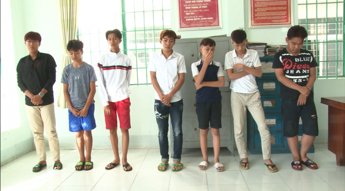 7 đối tượng tại cơ quan c&ocirc;ng an.