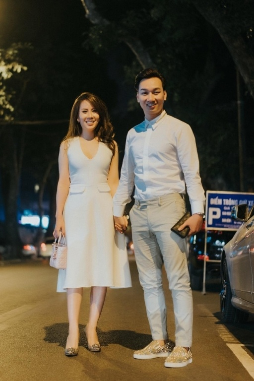 Th&agrave;nh Trung v&agrave; bạn g&aacute;i 9X.