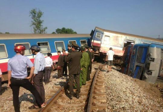 C&aacute;c toa bị dồn lại v&agrave;o nhau.
