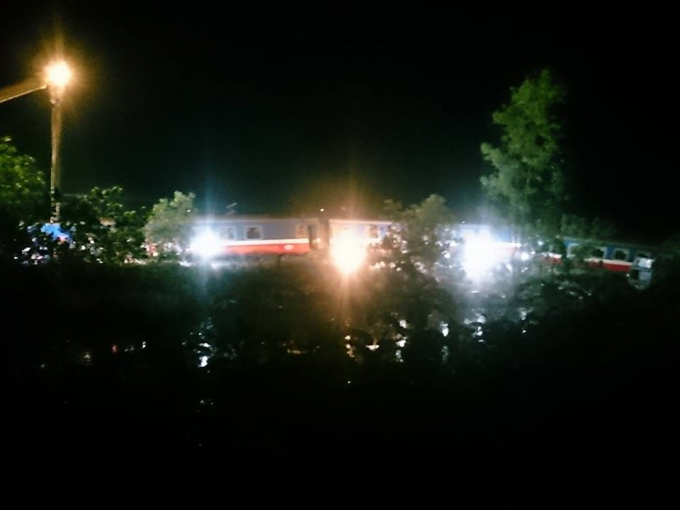 Hệ thống chiếu s&aacute;ng được lắp đặt để thuận tiện trong việc cứu hộ.