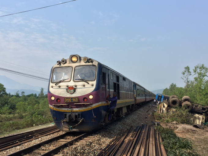 T&agrave;u SE1 h&agrave;nh tr&igrave;nh từ H&agrave; Nội đi S&agrave;i G&ograve;n đ&atilde; di chuyển qua đoạn n&agrave;y.