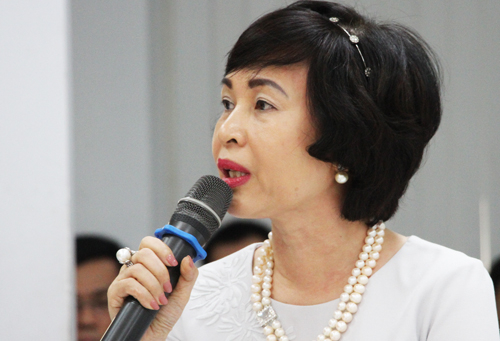 B&agrave; Mai Hồng Quỳ ph&aacute;t biểu tại buổi l&agrave;m việc. (Ảnh:&nbsp;Mạnh T&ugrave;ng)