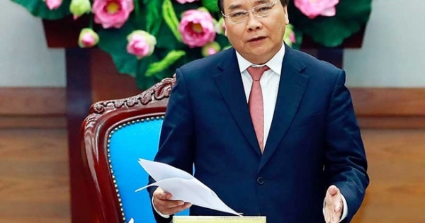 Đừng để người tốt phải ‘xin được khen’