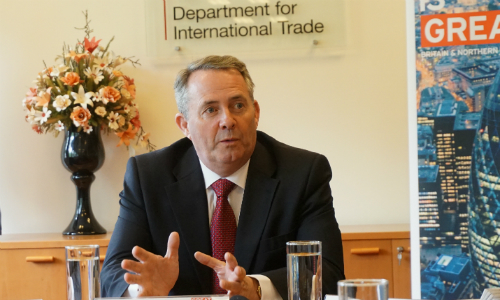 &Ocirc;ng Liam Fox cho rằng Việt Nam&nbsp;l&agrave; đồng minh c&ugrave;ng chống lại bảo hộ thương mại. (Ảnh:&nbsp;Viễn Th&ocirc;ng)