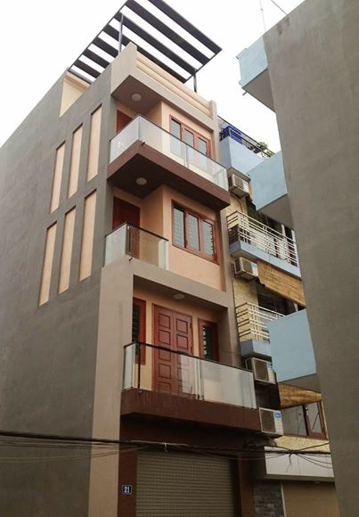 Căn nh&agrave; được thiết kế sang trọng v&agrave; hiện đại