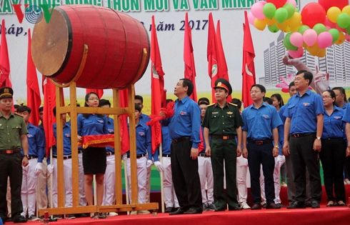 Phó Thủ tướng Vương Đình Huệ dự lễ phát động "Tháng Thanh niên năm 2017”