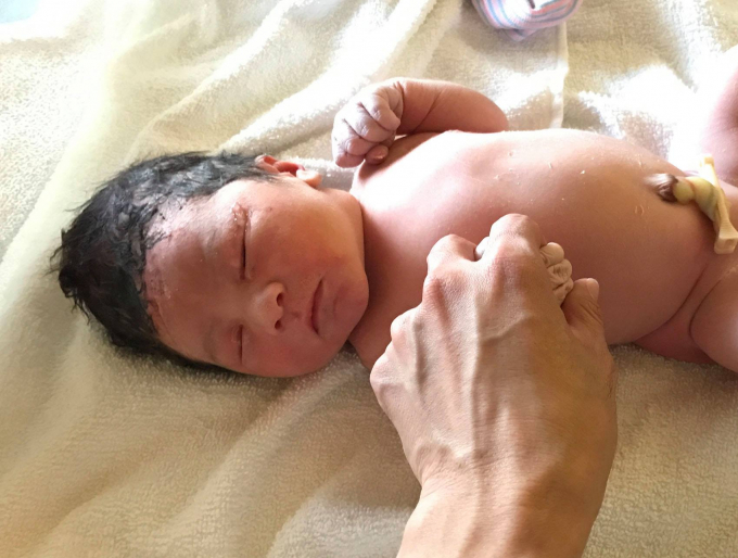 Con trai Đan Trường v&agrave; Thủy Ti&ecirc;n được đặt t&ecirc;n l&agrave; Thi&ecirc;n Từ.