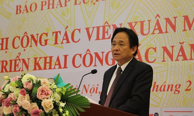 Ph&oacute; Tổng Bi&ecirc;n tập thường trực B&aacute;o Ph&aacute;p luật Việt Nam&nbsp;Đặng Ngọc Luyến th&ocirc;ng tin kết quả c&ocirc;ng t&aacute;c năm 2017 và k&ecirc;́ hoạch c&ocirc;ng tác của B&aacute;o&nbsp;năm 2018.