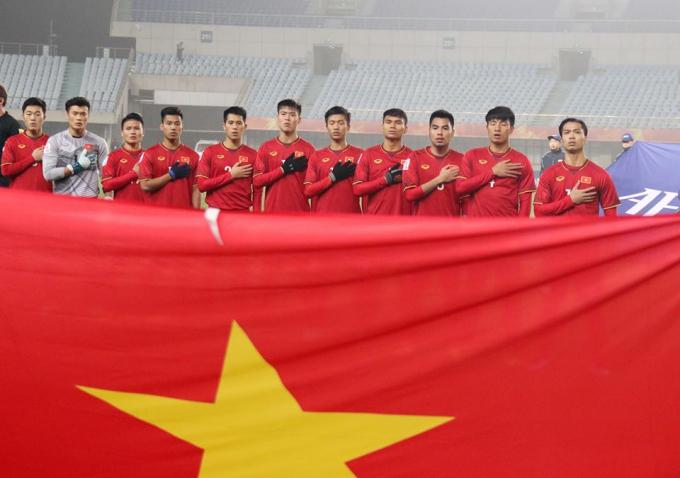 Cả U23 Việt Nam chỉ c&oacute; một ng&ocirc;i sao tr&ecirc;n ngực &aacute;o.