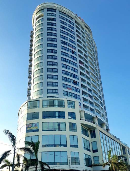 Kh&aacute;ch sạn Bavico Nha Trang - nơi c&oacute; đường d&acirc;y mại d&acirc;m cao cấp.