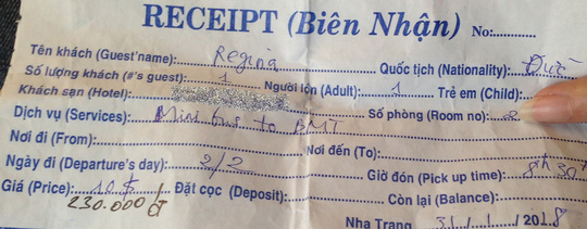 Kh&aacute;ch sạn nơi b&agrave; Regina lưu tr&uacute; thu 10 USD tiền v&eacute; xe kh&aacute;ch