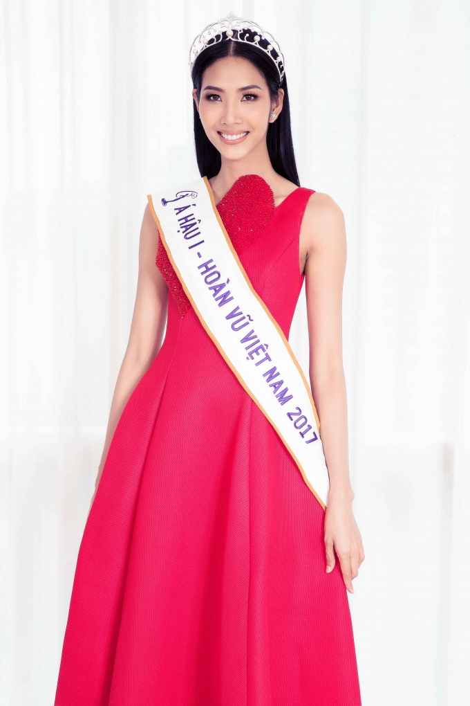 &Aacute; hậu Ho&agrave;ng Th&ugrave;y