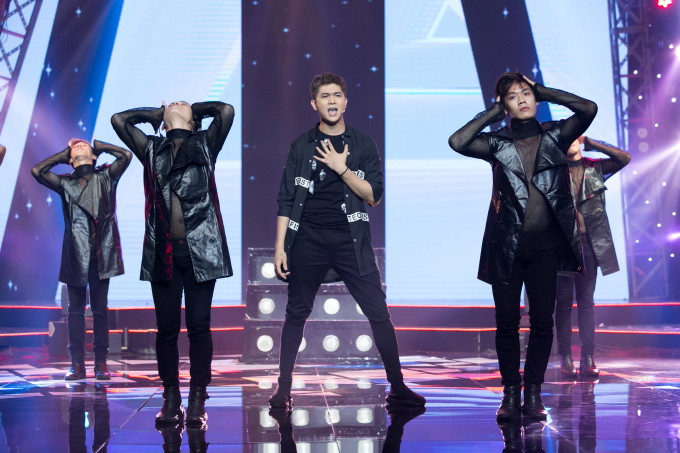 Bạn g&aacute;i Ng&ocirc; Kiến Huy h&eacute; lộ từng ngủ tho&aacute;t y t&igrave;m kiếm cảm gi&aacute;c mới lạ, khẳng định m&igrave;nh men hơn bạn trai