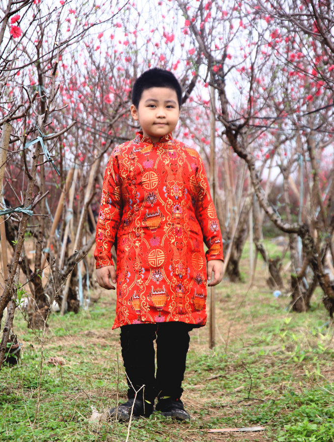 Đến vườn đ&agrave;o Nhật T&acirc;n dịp cuối năm