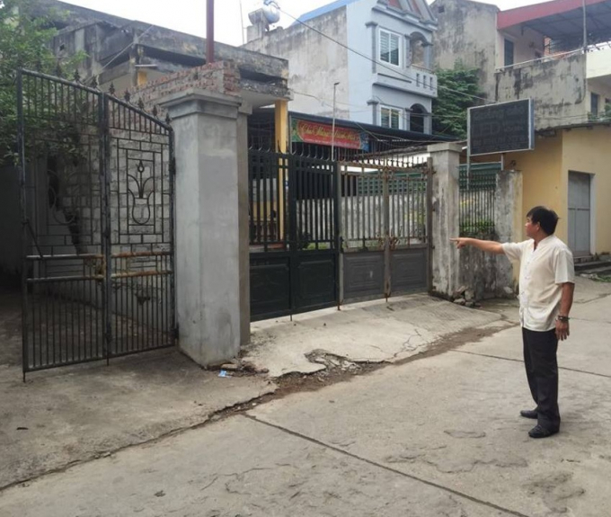 &Ocirc;ng Lợi cho biết nh&agrave; &ocirc;ng bị lấn chiếm gần 100m đất.