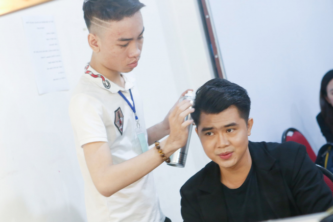 Ai sẽ trở th&agrave;nh qu&aacute;n qu&acirc;n Người Kể Chuyện T&igrave;nh m&ugrave;a đầu ti&ecirc;n?