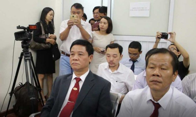 Đại diện h&atilde;ng taxi Vinasun tại t&ograve;a