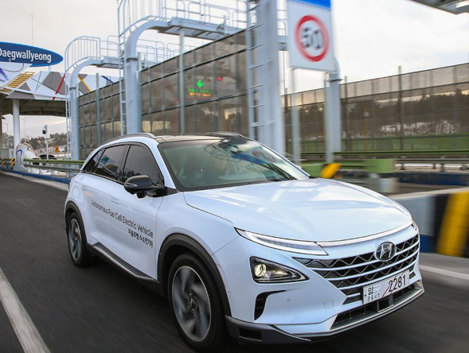 Hyundai thử nghiệm xe tự l&aacute;i cấp 4