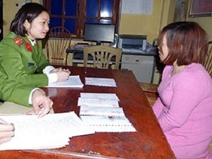 Bắt "tú bà" vừa môi giới vừa trực tiếp bán dâm