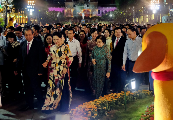 Lanh đạo Đảng, Nh&agrave; nước thăm quan