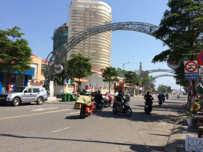 Người d&acirc;n vội v&atilde; hơn trong ng&agrave;y cuối c&ugrave;ng năm cũ.