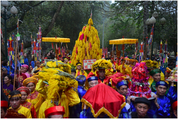 Gi&ograve; hoa tre cũng l&agrave; một trong 8 lễ vật được c&aacute;c địa phương tr&ecirc;n địa b&agrave;n huyện S&oacute;c Sơn cung tiến v&agrave;o dịp lễ hội.&nbsp;