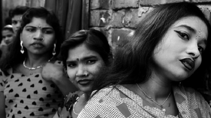 G&aacute;i mại d&acirc;m ở Ấn Độ.