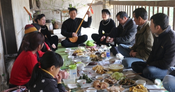 Phong tục ăn Tết độc đáo mang đậm bản sắc dân tộc của đồng bào miền núi Bình Liêu