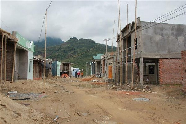 Những ng&ocirc;i nh&agrave; mới của người d&acirc;n v&ugrave;ng lũ huyện Văn Chấn (Y&ecirc;n B&aacute;i). (Ảnh: Đỗ Tuấn Anh/TTXVN).