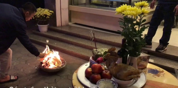 &nbsp;M&acirc;m c&uacute;ng giao thừa phải được chuẩn bị đầy đủ, trang trọng. (Ảnh minh họa)