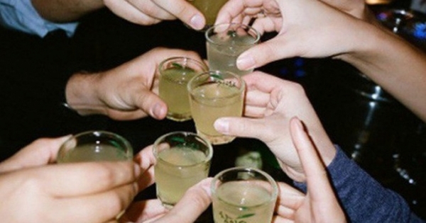 Tránh ngộ độc rượu chứa Methanol ngày Tết, bạn cần nằm lòng điều này