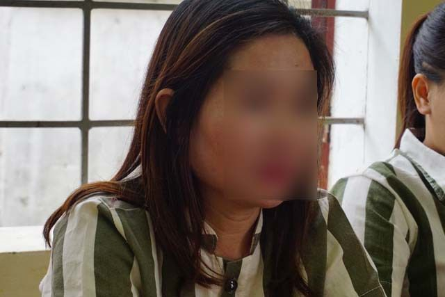 Nữ phạm nh&acirc;n T.T.P bật kh&oacute;c khi nhắc về đứa con gần 4 tuổi. Trong thời gian P. đi trả &aacute;n, ch&aacute;u b&eacute; được &ocirc;ng b&agrave; nội chăm s&oacute;c.