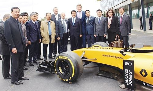 Khu vực SVĐ Mỹ Đ&igrave;nh nơi đang được x&acirc;y dựng triển khai đường đua C&ocirc;ng thức 1