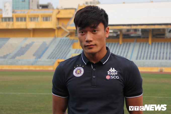 B&ugrave;i Tiến Dũng l&agrave; mảnh gh&eacute;p cuối c&ugrave;ng để ho&agrave;n thiện đội h&igrave;nh của CLB H&agrave; Nội.