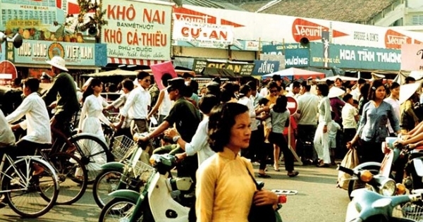 Chợ tết phong vị xưa