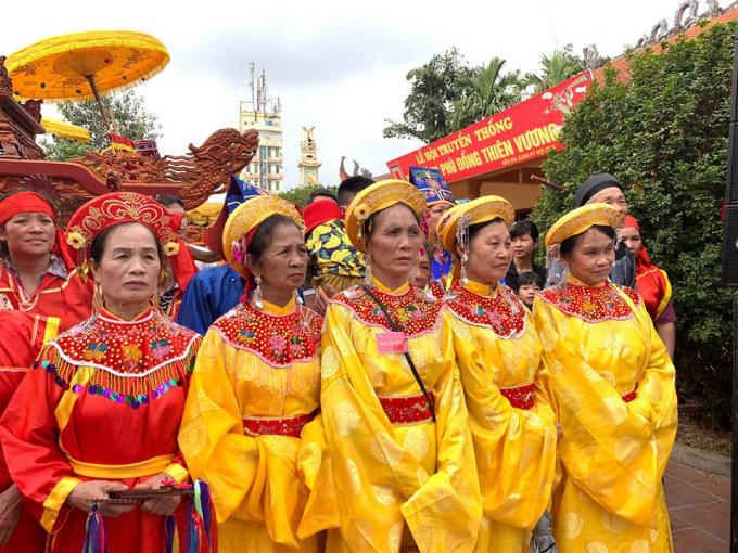 &nbsp;Lễ hội c&ograve;n mang t&iacute;nh gi&aacute;o dục truyền thống đo&agrave;n kết, y&ecirc;u nước, thương d&acirc;n cho c&aacute;c thế hệ mai sau.