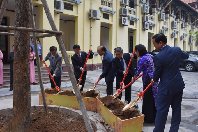 L&atilde;nh đạo Bộ Tư ph&aacute;p gặp mặt đầu xu&acirc;n Kỷ Hợi 2019