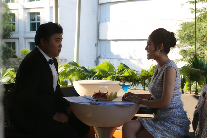 Trang Cherry phải độn ngực khi quay phim &lsquo;500 nhịp y&ecirc;u&rsquo;