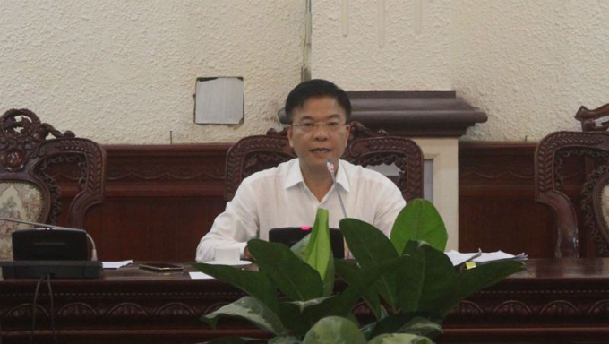 Bộ trưởng L&ecirc; Th&agrave;nh Long chủ tr&igrave; cuộc họp.