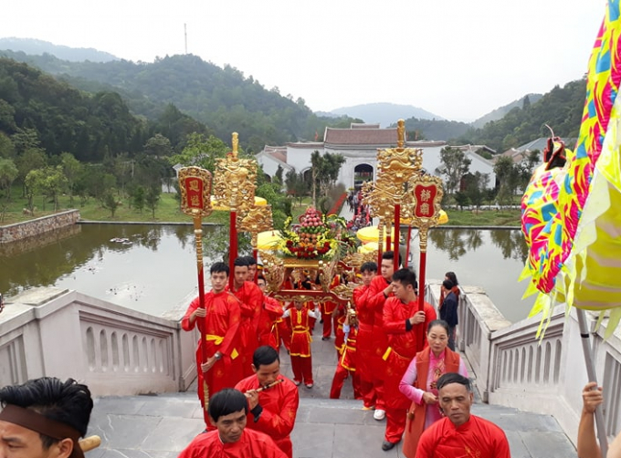 Quảng Ninh: Y&ecirc;n Tử vắng kh&aacute;ch ng&agrave;y khai hội