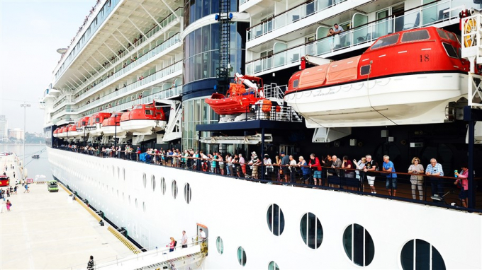 Du lịch t&agrave;u biển l&agrave; lĩnh vực h&aacute;i ra tiền của nhiều quốc gia.