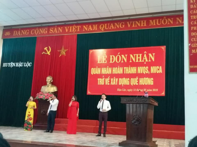 Lễ đ&oacute;n nhận qu&acirc;n nh&acirc;n ho&agrave;n th&agrave;nh nghĩa vụ qu&acirc;n sự v&agrave; nghĩa vụ c&ocirc;ng an.