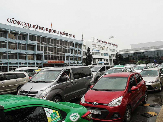 Cảng vụ h&agrave;ng kh&ocirc;ng miền Nam c&ograve;n nhập nhằng giữa cho mượn v&agrave; cho thu&ecirc; trụ sở.